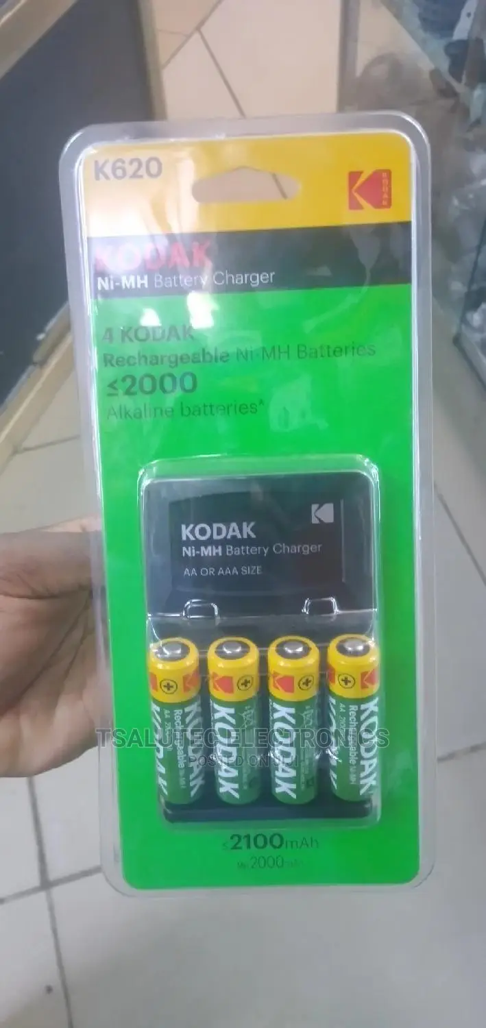 Kodak Battery and Charger Pack