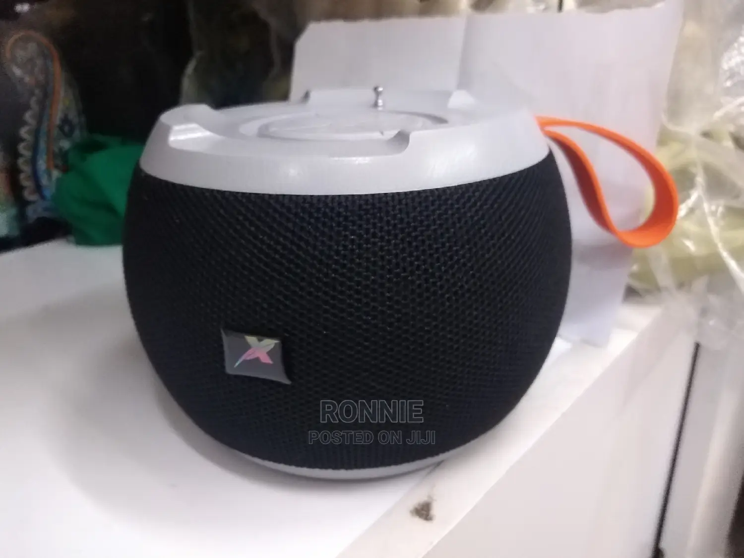 Super Base Wireless Speaker Fm/Tf/Hi-Fi/Usb Special Effect