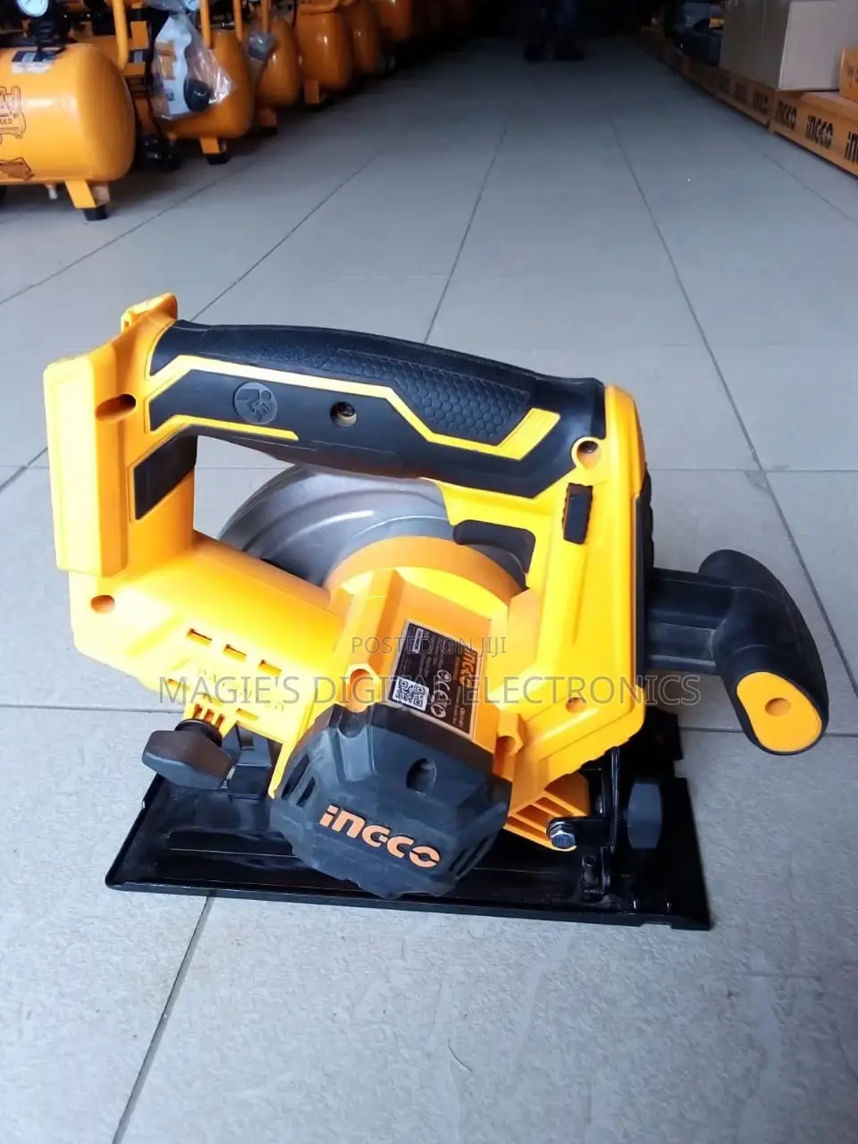 Cordless Circular Saw