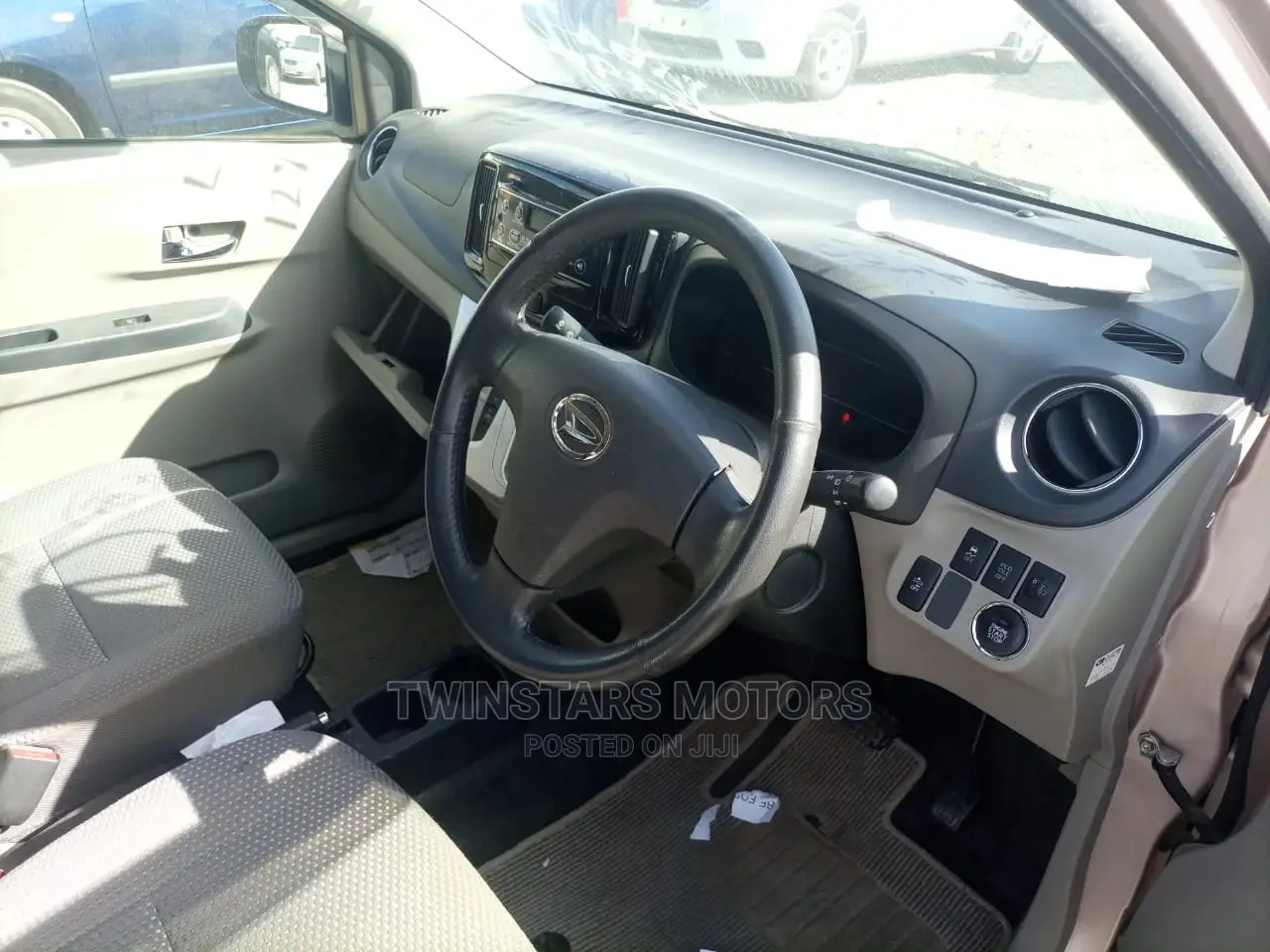 Daihatsu Mira 2015 Beige