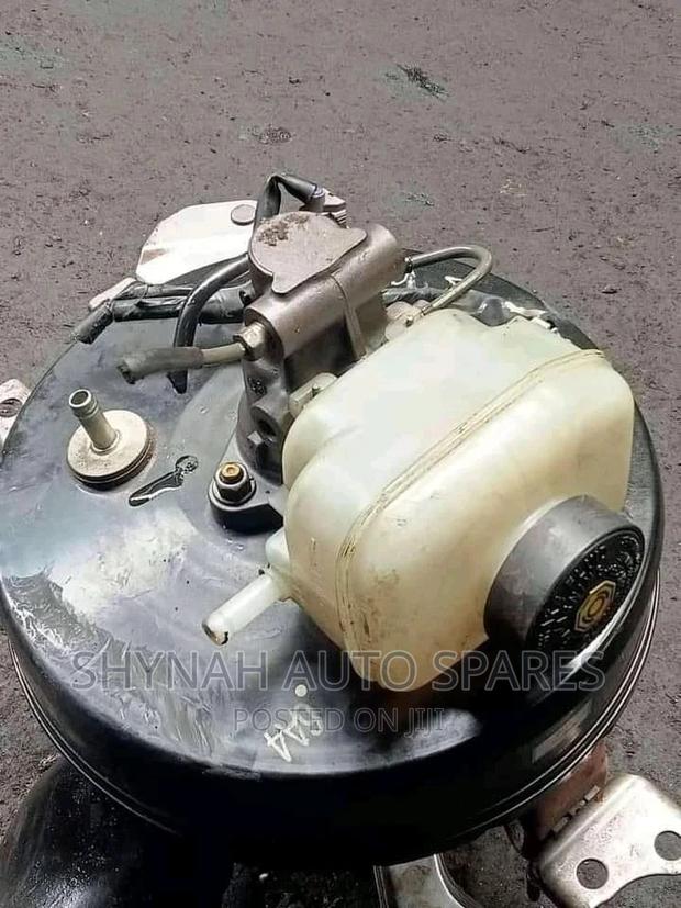 Brake Master Cylinder and Booster Toyota 7l