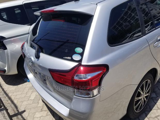 Toyota Corolla Fielder 2016 Silver - thumbnail 6