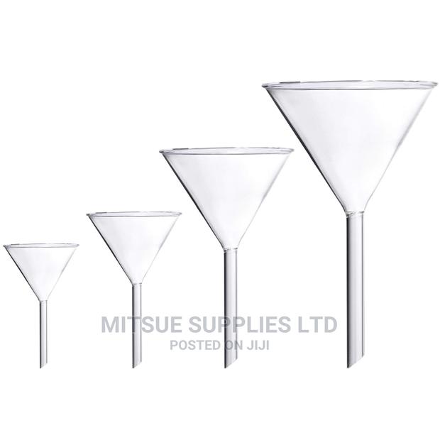 A Set of 10 Funnel 50mm/60mm/75mm Glass