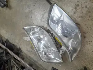Fielder Nze 2005 Headlights Xenon