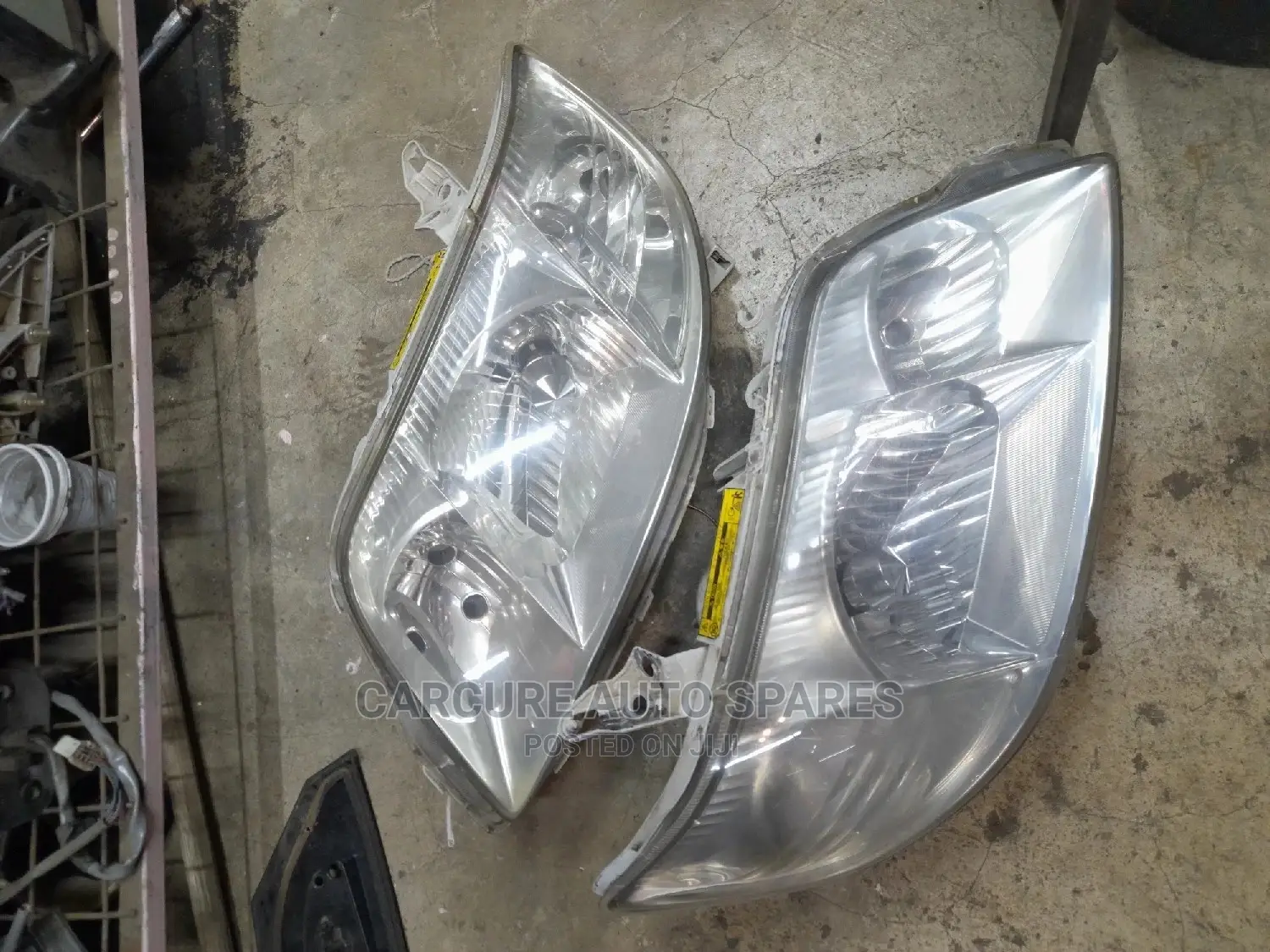 Fielder Nze 2005 Headlights Xenon