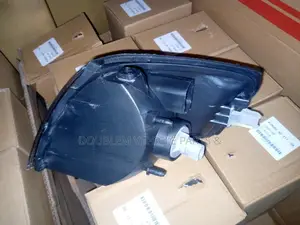 Corner Lamp Nissan Wingroad Clear