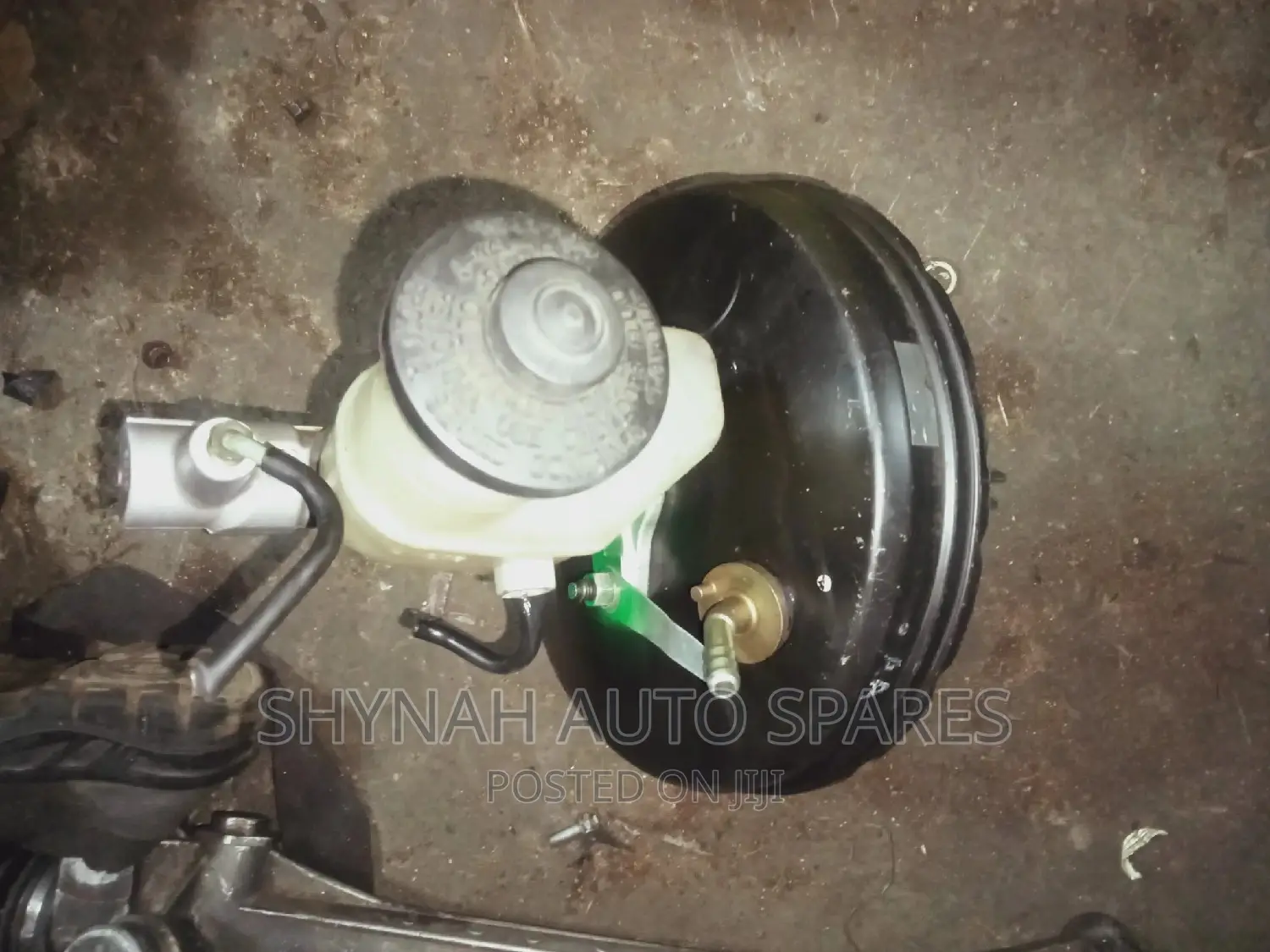 Brake Master Cylinder and Booster Toyota Carina