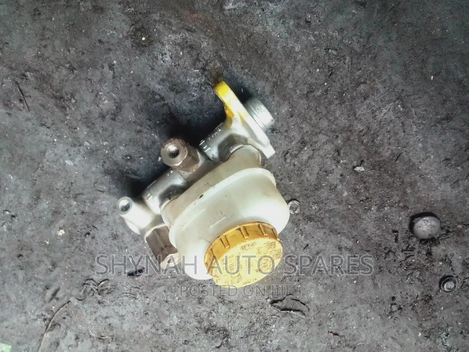 Brake Master Cylinder Nissan B13,B11