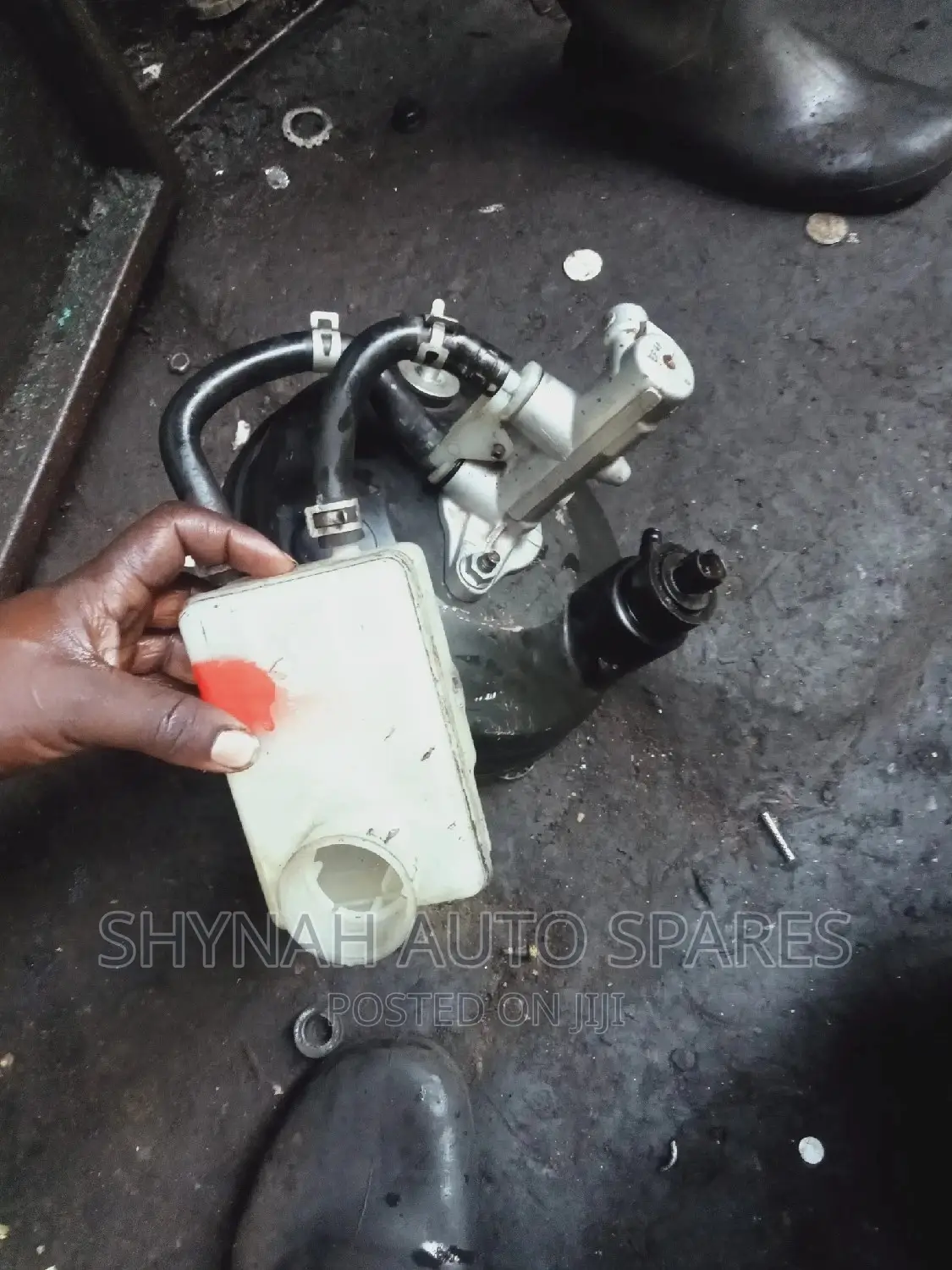 Brake Booster Complete Toyota Vitz Old Shape