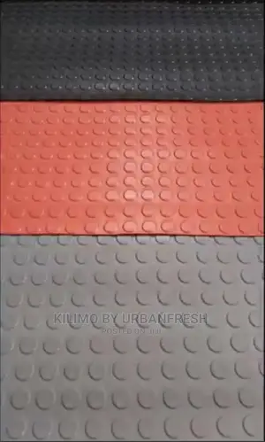 Anti - Slip Coin Mat