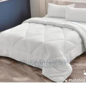 White Duvet Set ( 4 Pieces)