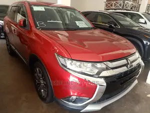 Mitsubishi Outlander 2016 Red