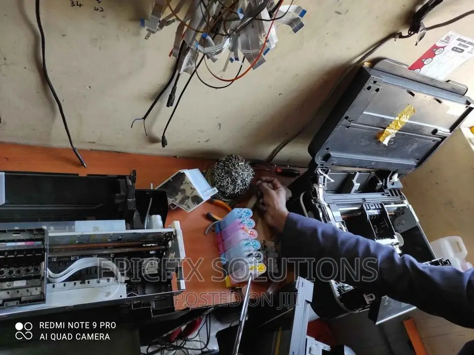 Epson Printer Technicians. Maintenance, Service and Repair.