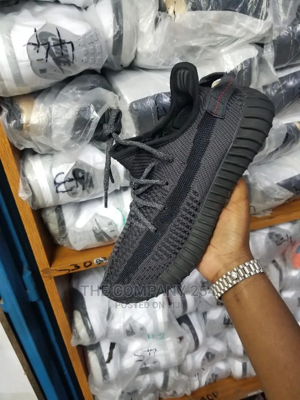 Yeezy 350 Trainers