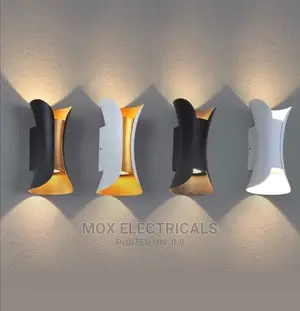 Outdoor Wall Lights