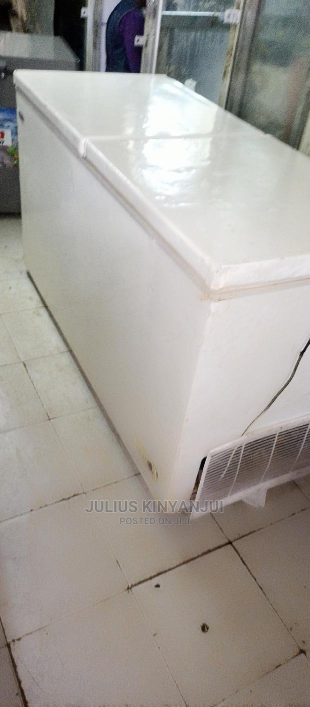 Double Door Freezer 650L - thumbnail 3