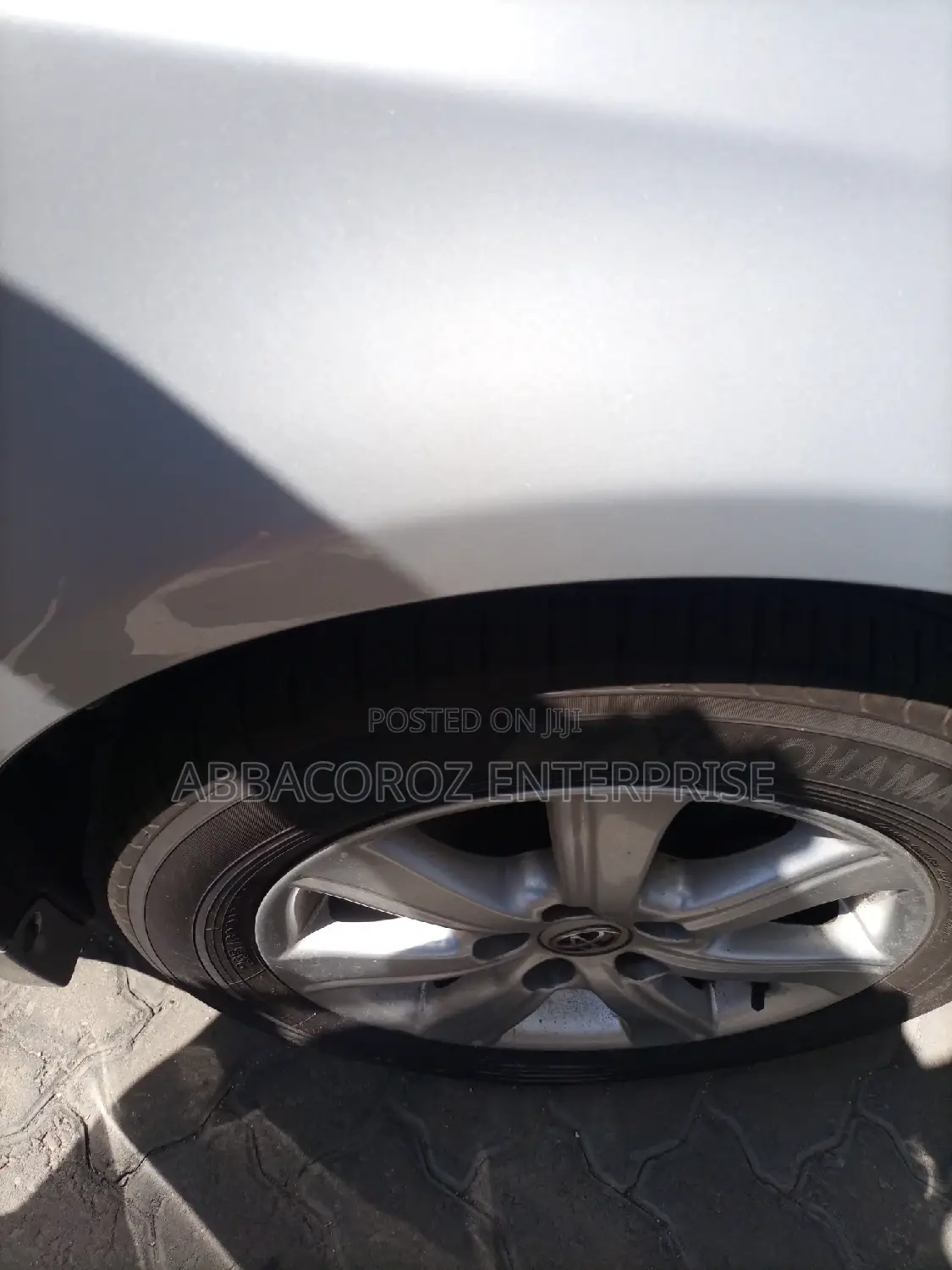 Toyota Avensis 2015 Silver