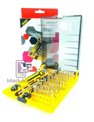 45 Bit Precision Screwdriver Kit With Tweezers and Extension