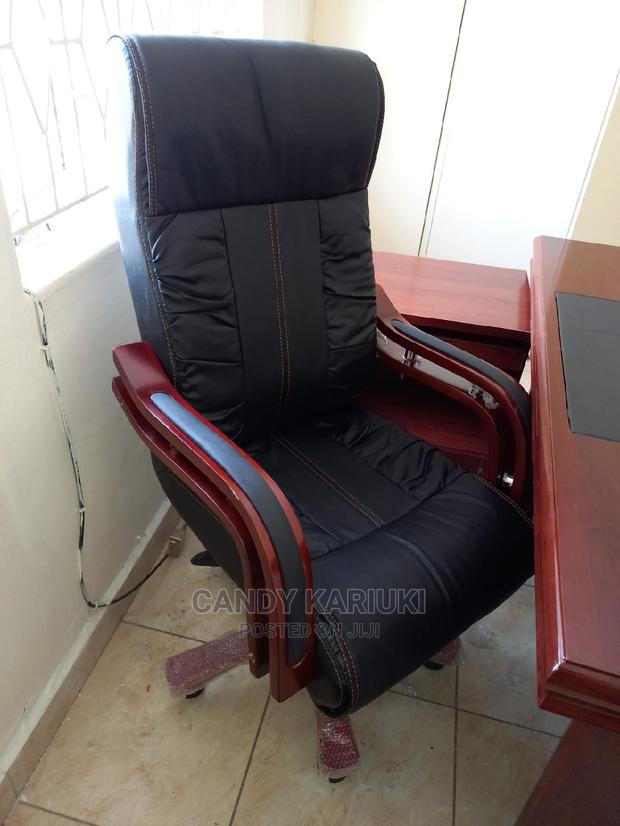 Executive Office Chair