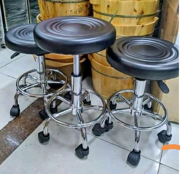 Round Pedicure Stool - main view