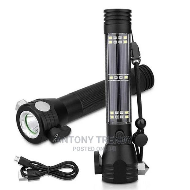 7 Modes Multifunctional Solar Lighting Escape Rescue LED Fla