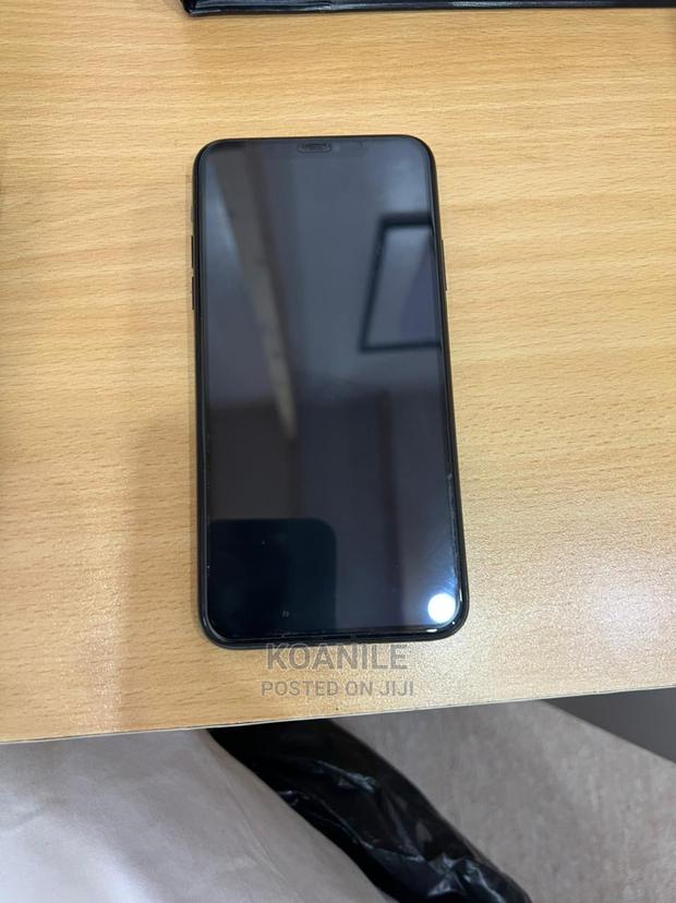 Apple iPhone 11 Pro Max 256 GB Blue - thumbnail 2