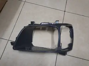 Finisher/Bumper Cover/Light Case Townace