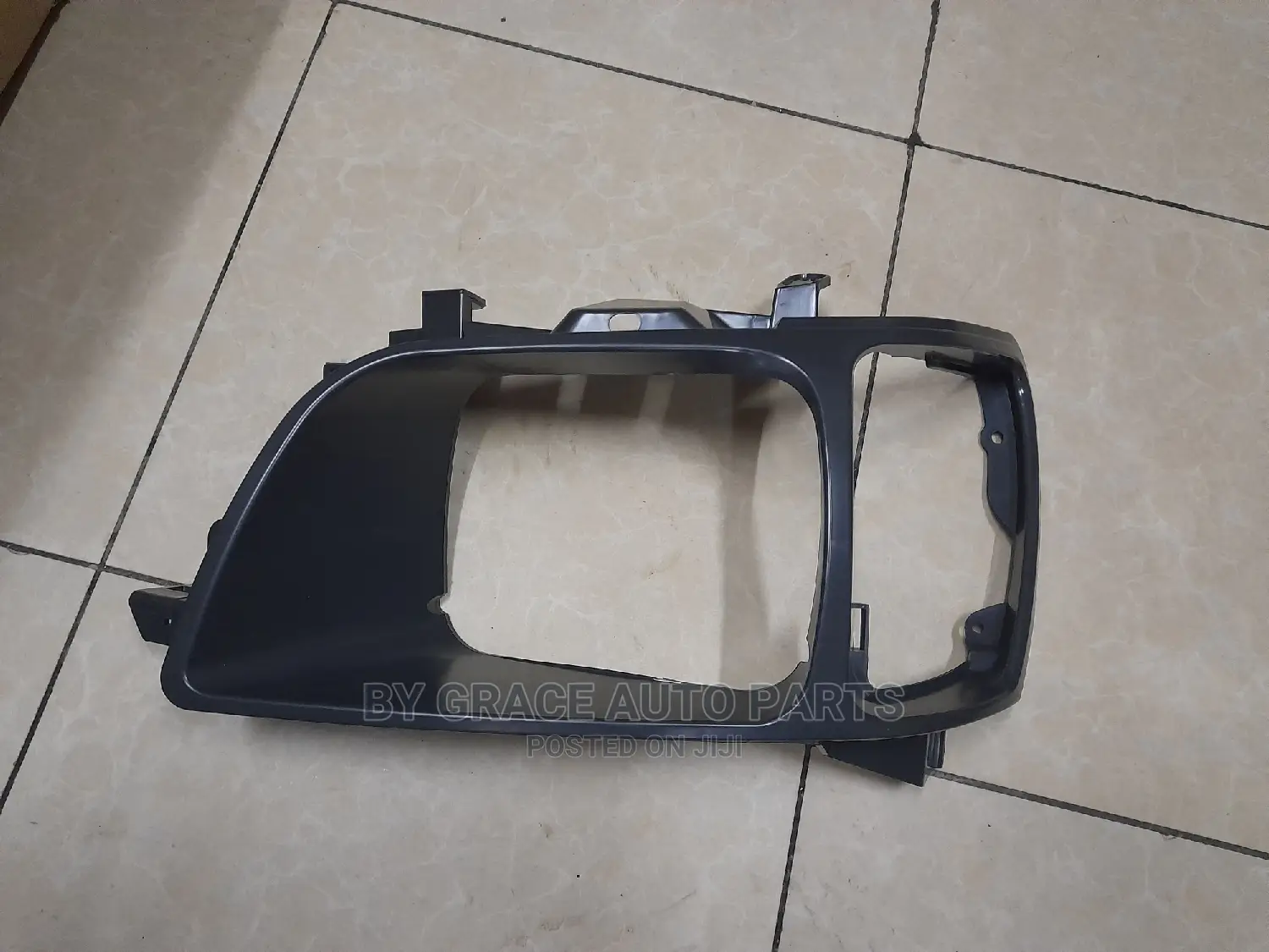 Finisher/Bumper Cover/Light Case Townace