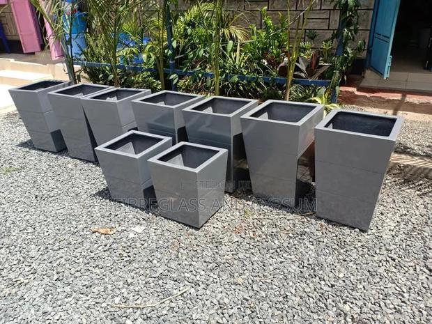 Square Fibreglass Flower Pot/Planter