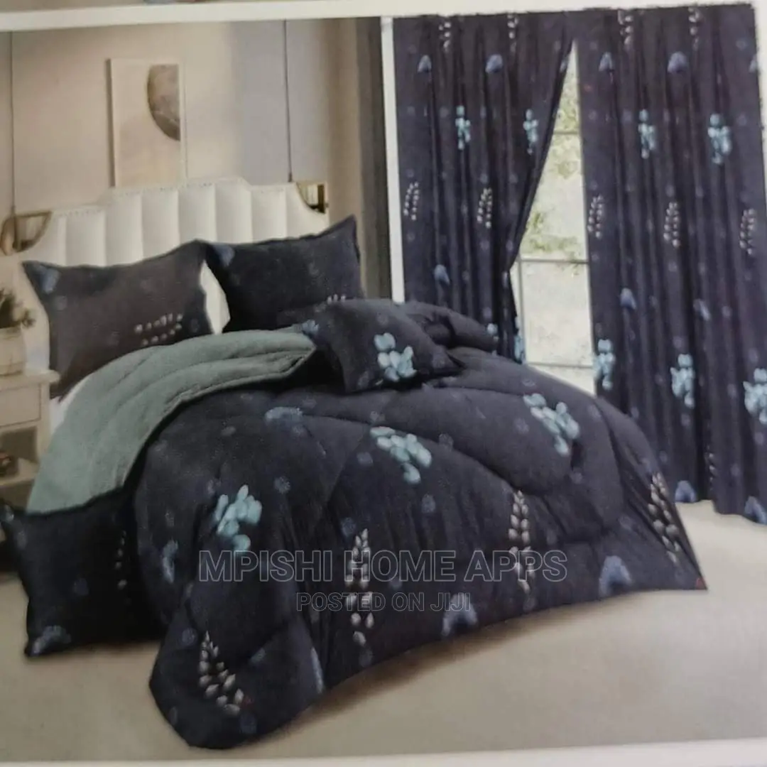 9 Piece Woolen Duvet With Curtain