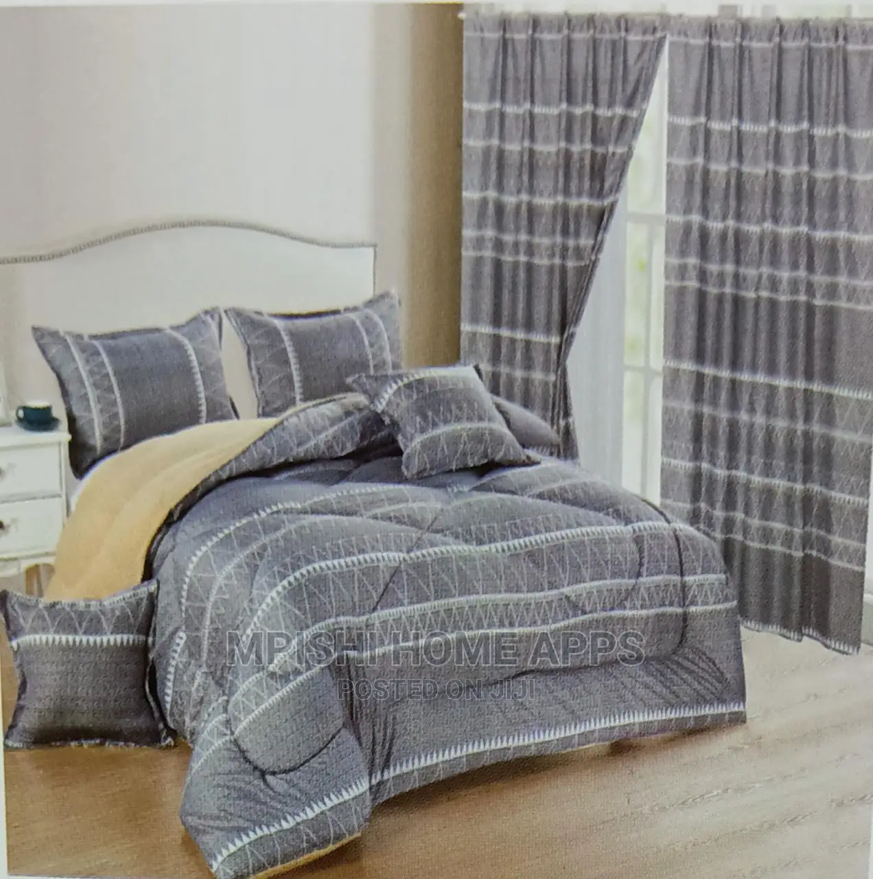 9 Piece Woolen Duvet With Curtain