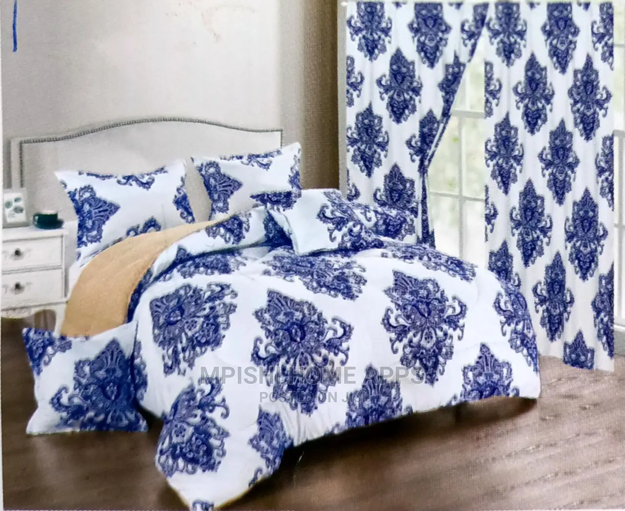 9 Piece Woolen Duvet With Curtain