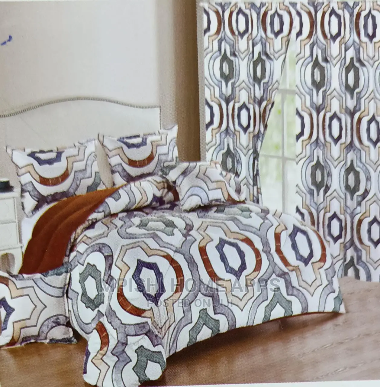 9 Piece Woolen Duvet With Curtain