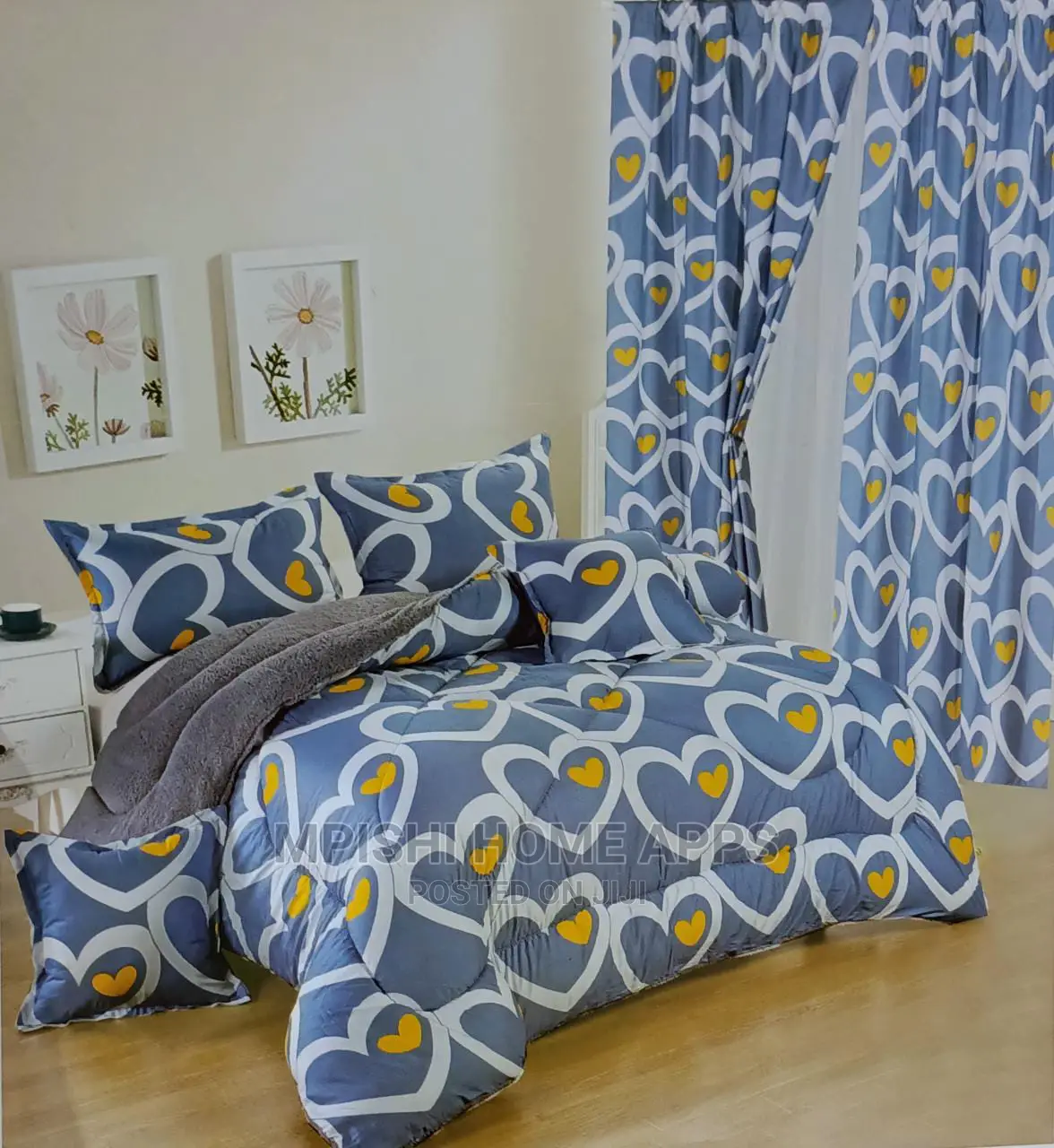 9 Piece Woolen Duvet With Curtain