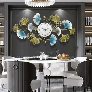 Creative Luxury Wall Clock Living