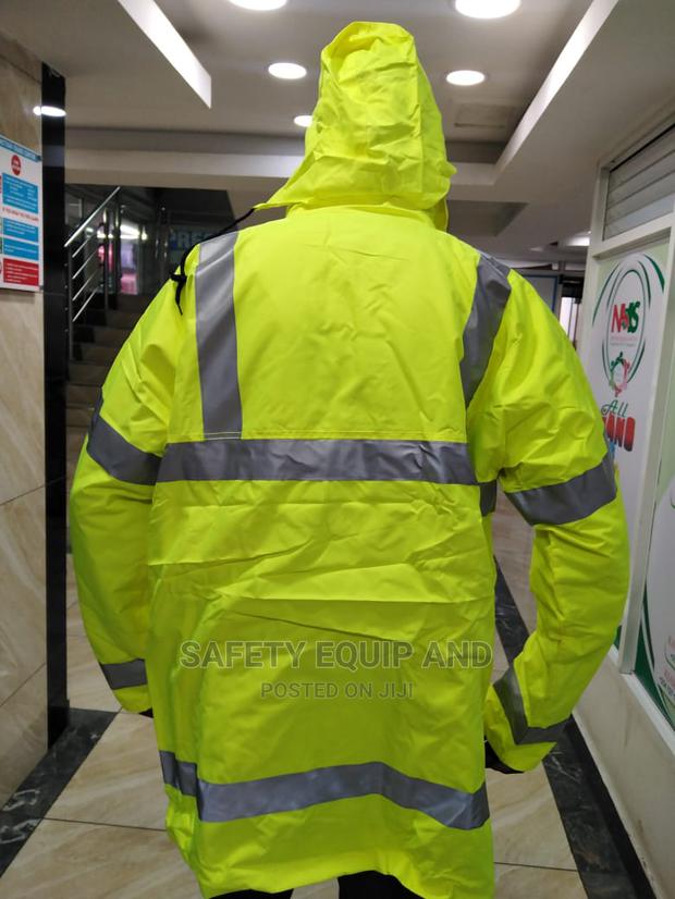 Reflective Jackets From Safety Hub - thumbnail 3