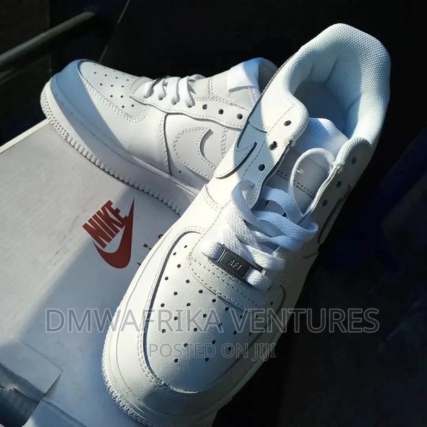 Nike Air Force 1 - thumbnail 8