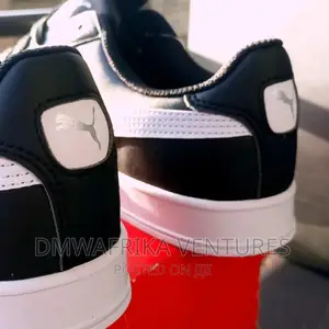 Puma Smash V2
