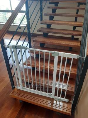 Baby Safety Gate - thumbnail 2
