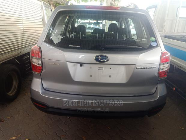 Subaru Forester 2016 Silver - thumbnail 5