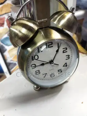 Trendy Bronze Vintage Battery Charger