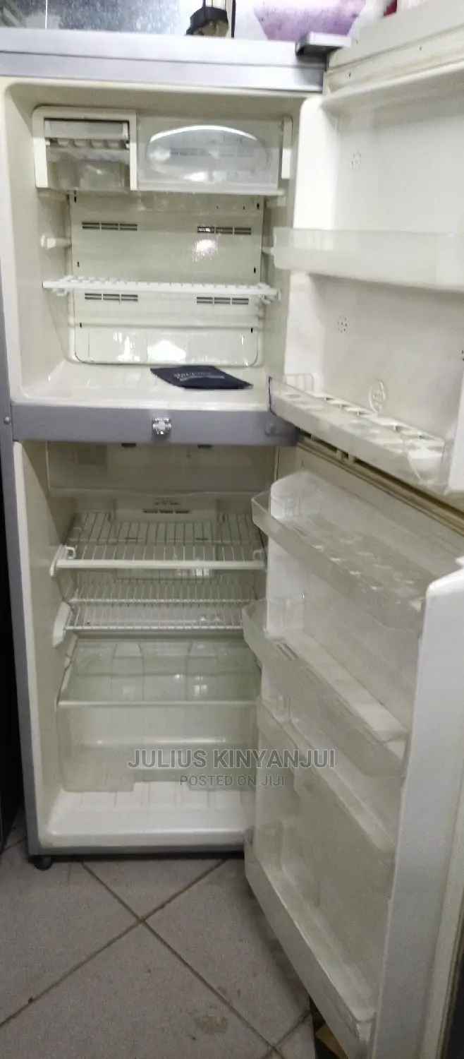 Double Door Fridge 270L