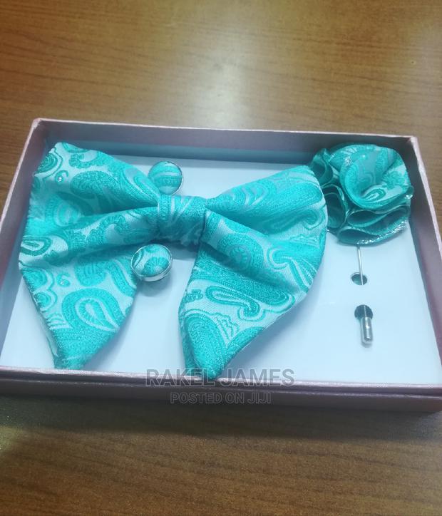 Green Floral Bow Tie - main view