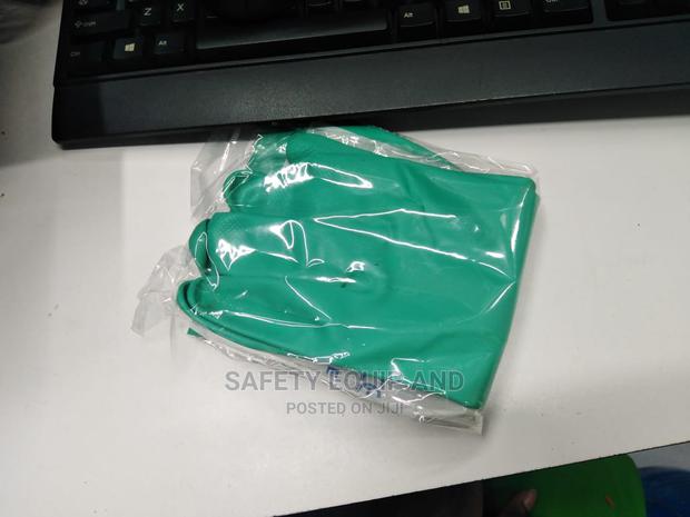 Nitrile Heavy Duty Gloves - main view