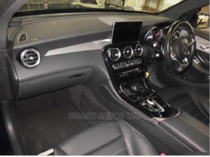 Mercedes-Benz GLC-Class 2016 Blue