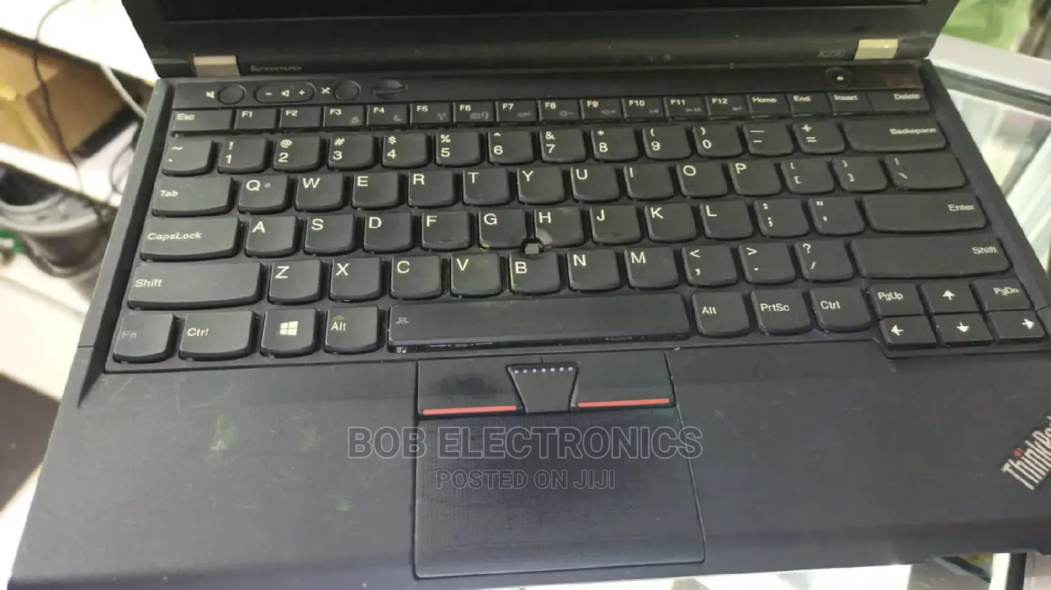 Laptop Lenovo A8 2GB Intel Atom 160GB