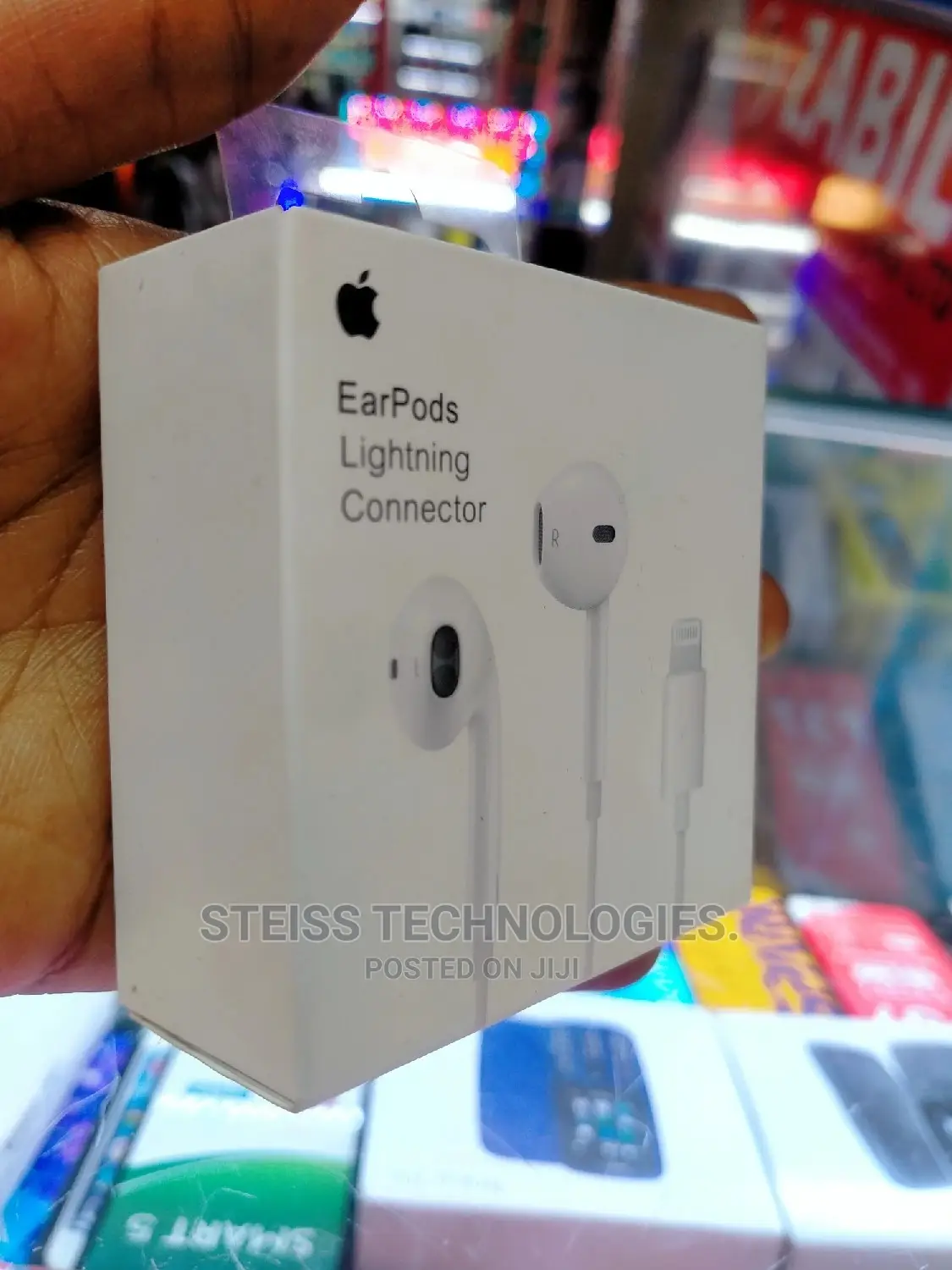 New Lightning Earpods