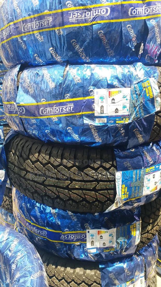 235/55r18 Comfoser - thumbnail 2