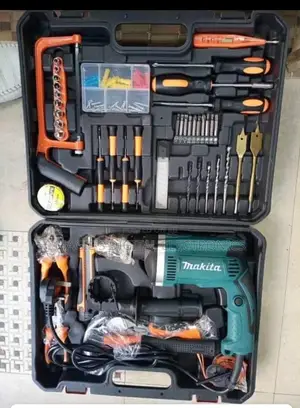 Makita Toolset Drill