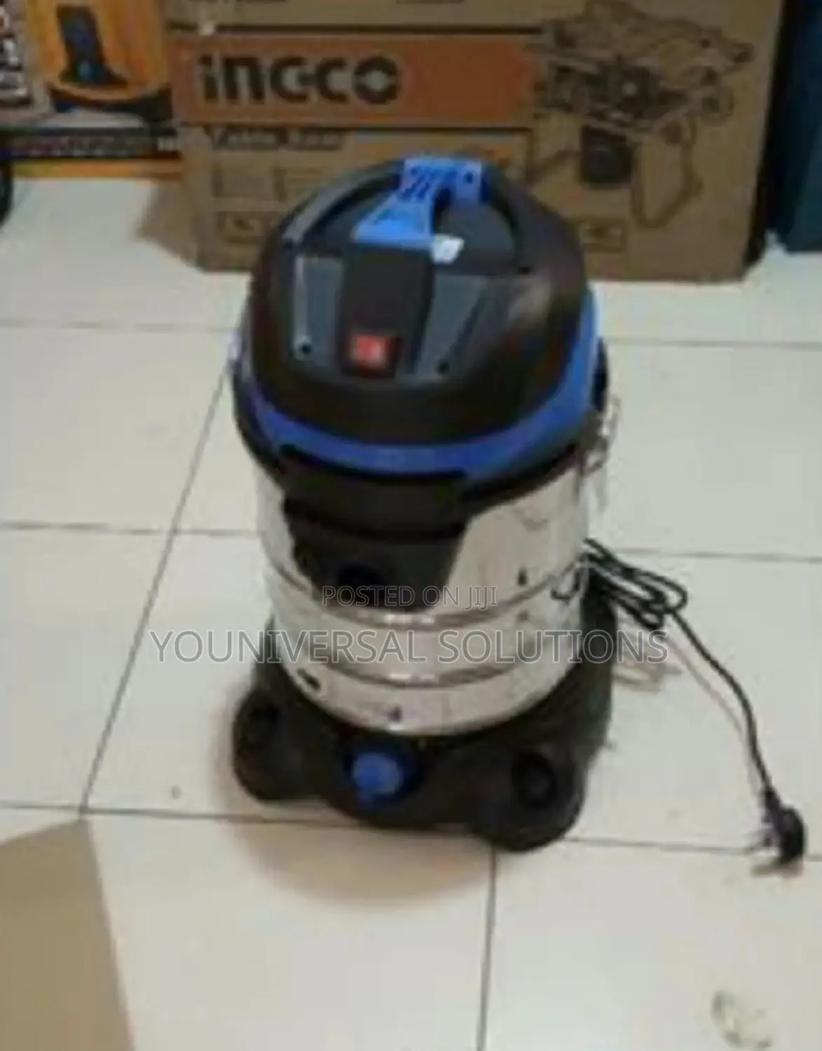 Premier 25L Vacuum Cleaner